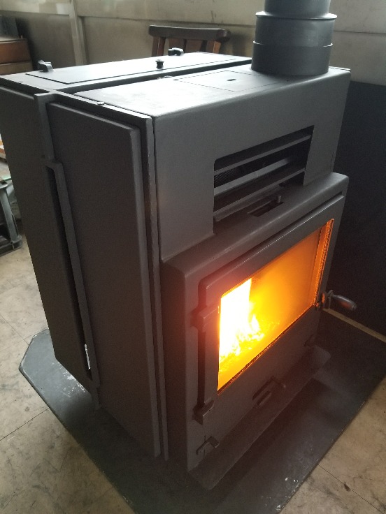鐵音工房　ペレットストーブ