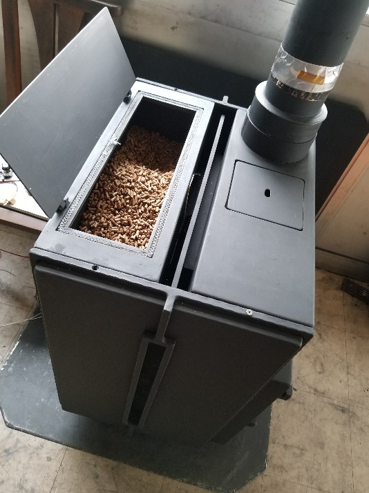 鐵音工房　ペレットストーブ