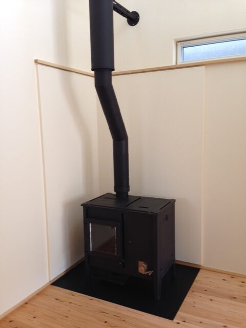 鐵音工房　ペレットストーブ